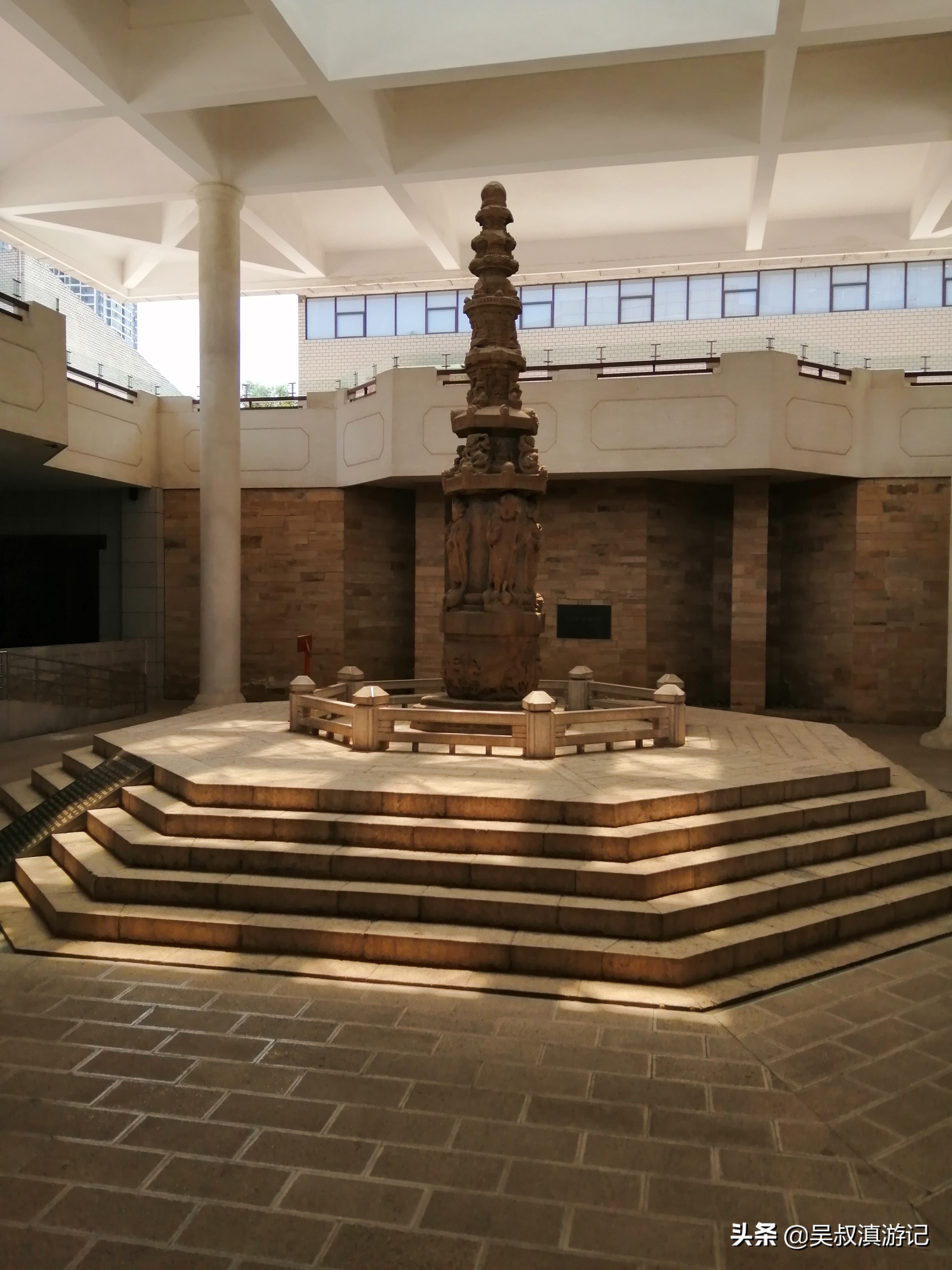 昆明明城墙历史,探寻昆明古城的历史和文化