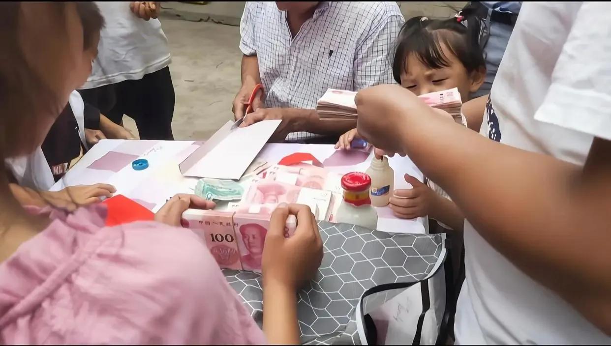 旅行中看到有特色的人,旅行中看到的有特色的人