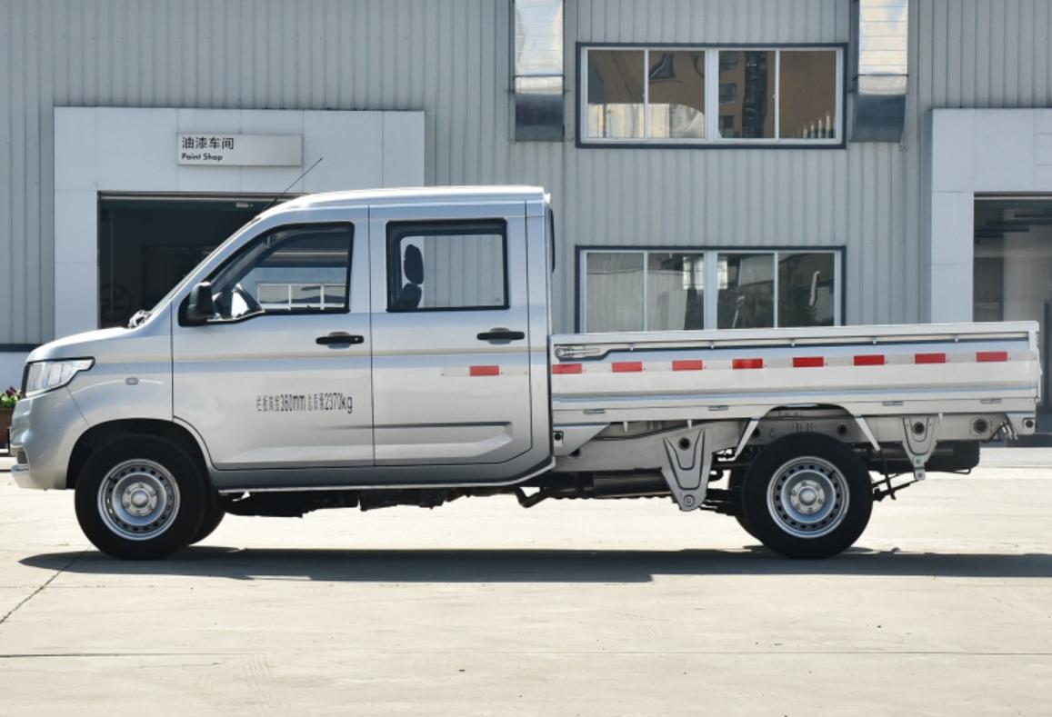 五菱荣光新卡双排国五价格,最新发布五菱荣光新卡双排