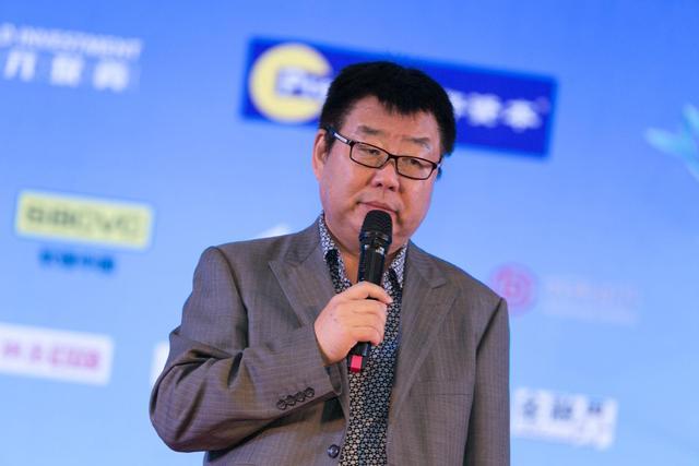 董藩讲房地产现状,董藩说房价没有涨到头