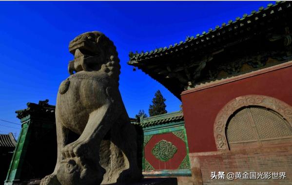 鲁迅东方美神老照片,鲁迅先生的倒坐观音像