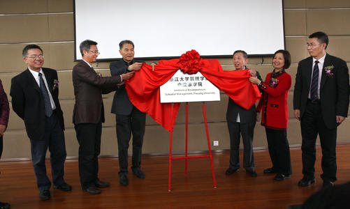 他曾少年瘫痪，中年创业成为点火枪大王，55岁再创业造就厨电奇迹