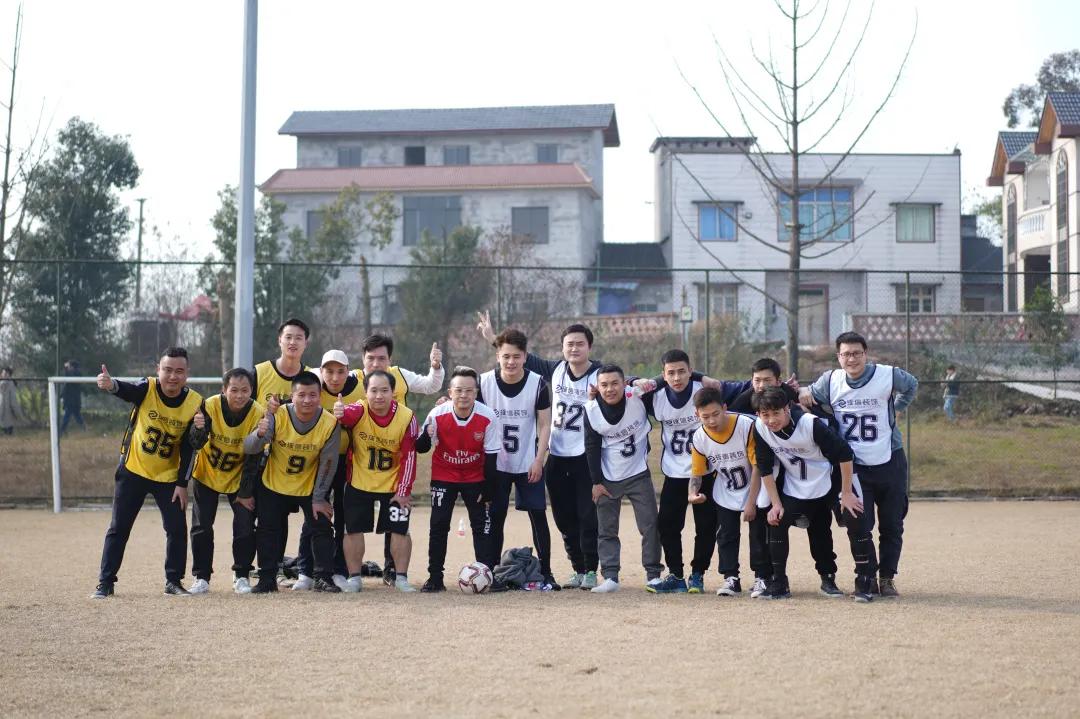 人物十年历程实录,《人物记》