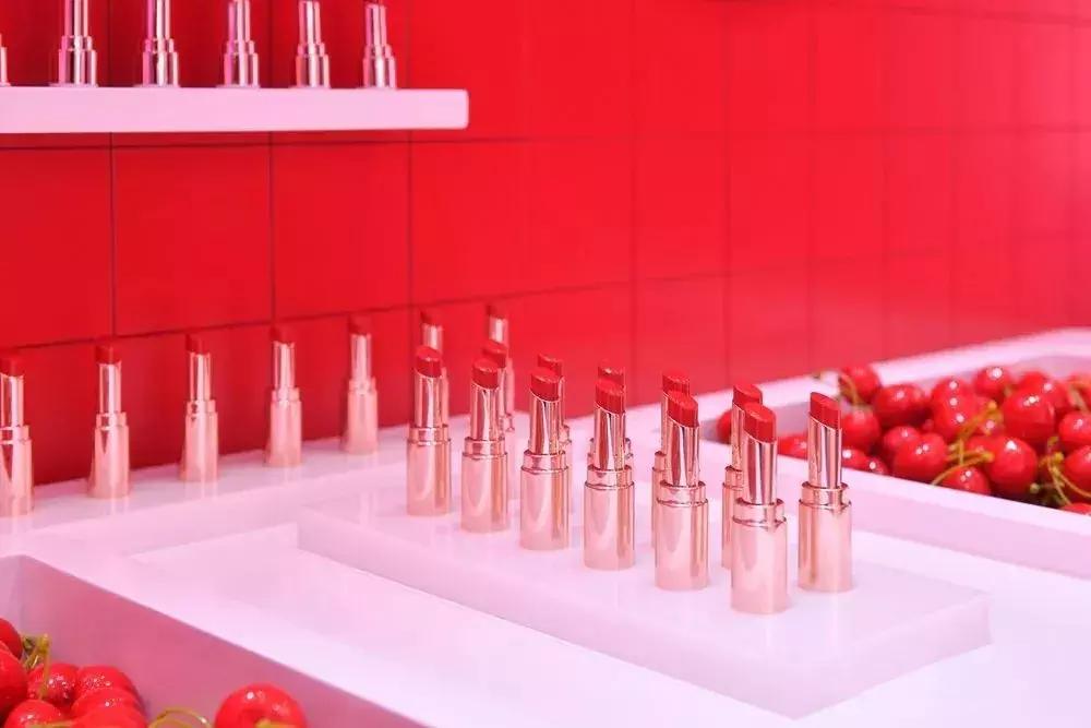 兰蔻菁纯小姐限时美妆店｜打卡圣地