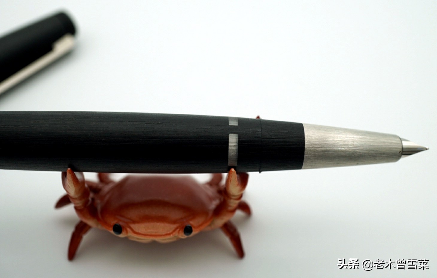 网上凌美2000钢笔是正品吗,凌美2000钢笔漏墨