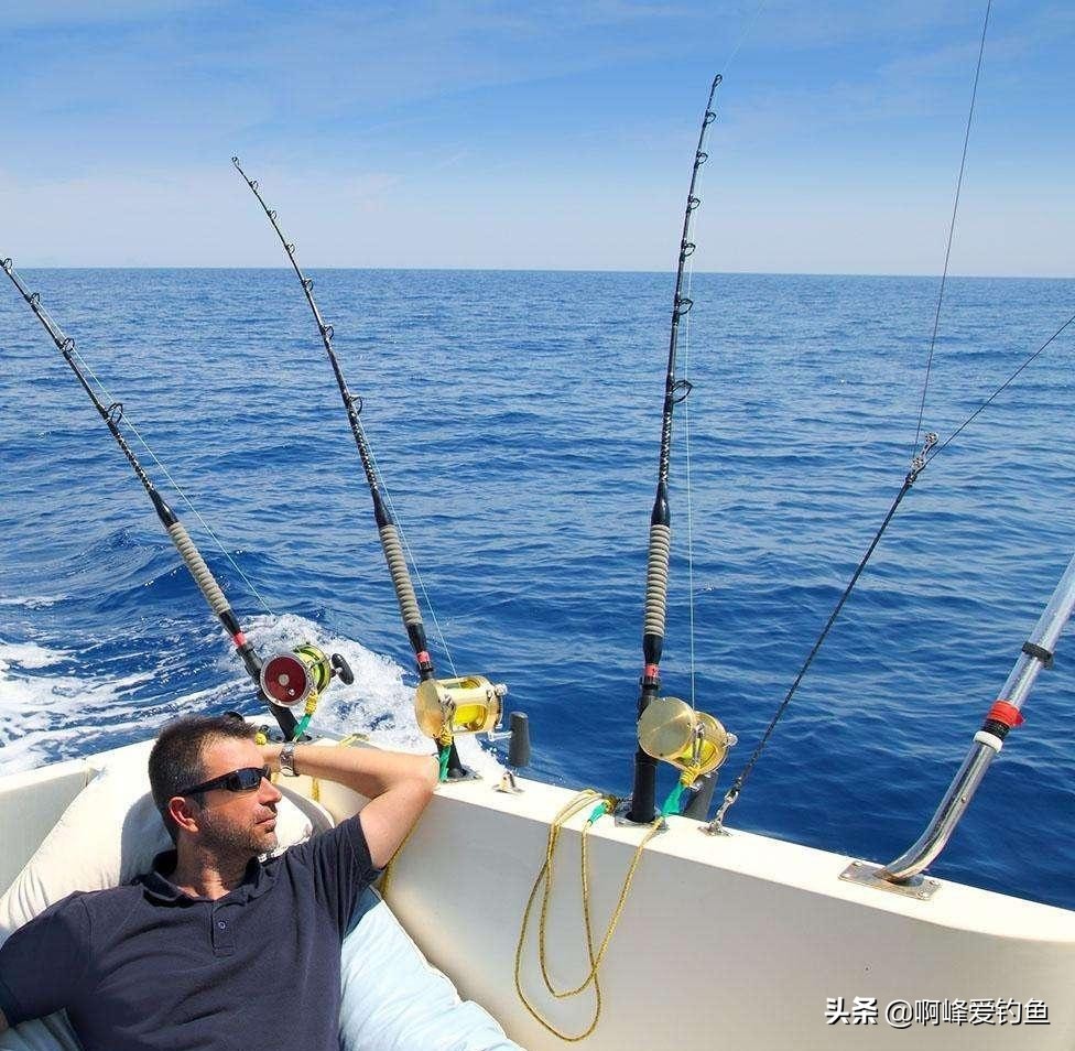 钓鱼属于体育项目吗,水上高尔夫有什么好处