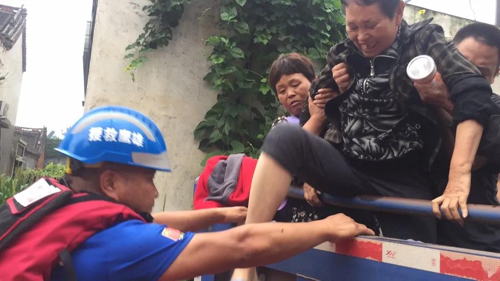 澧县雄鹰救援队来津市,澧县雄鹰救援队志愿广西