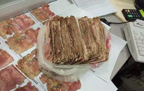 大雾来袭！开封宛如“天空之城”；水表自转她家仨月水费8000余元