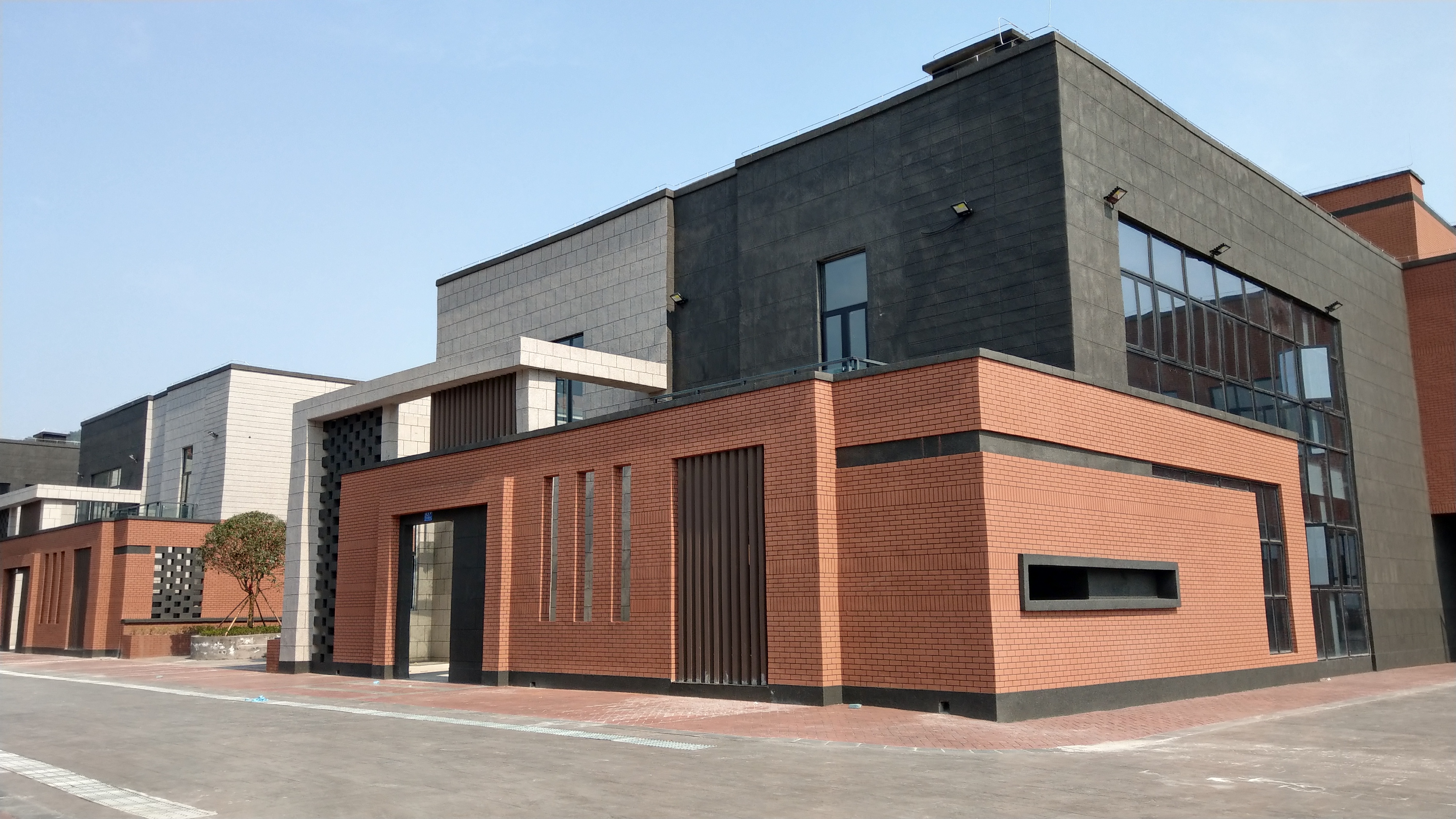 重庆壹本科工业园区属于哪个区,重庆壹本科铝合金工厂