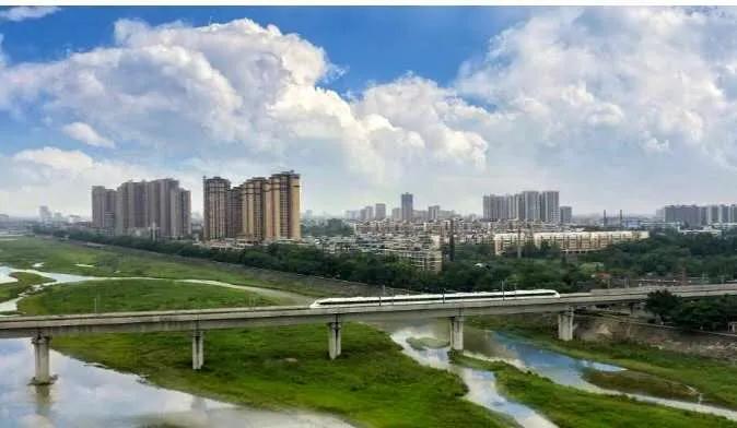 「往事」26年前,崇州是如何成功上“市”的?