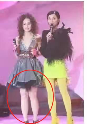 脸很美身材却减分的8位女星,只能看脸不能看身材