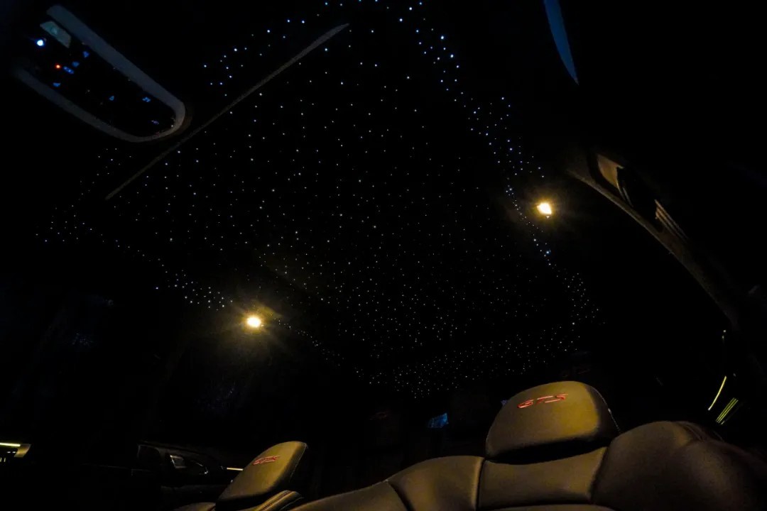 13年卡宴翻新后黑色外观,13年保时捷卡宴翻新