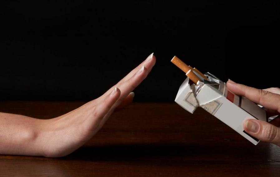 戒烟以后多久肺会恢复变白,吸烟的肺会自然好转吗