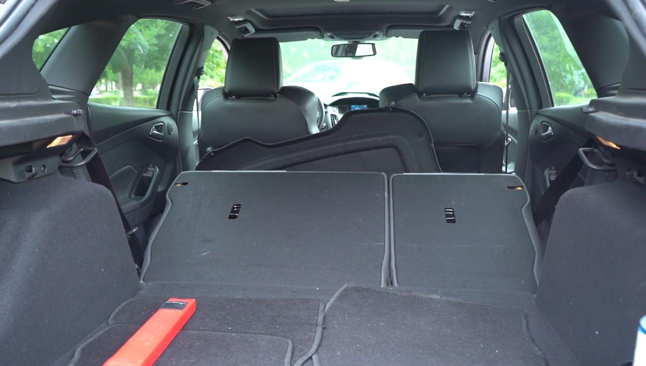 13万帮粉丝买了台手动钢炮,手里的GTI突然不香了