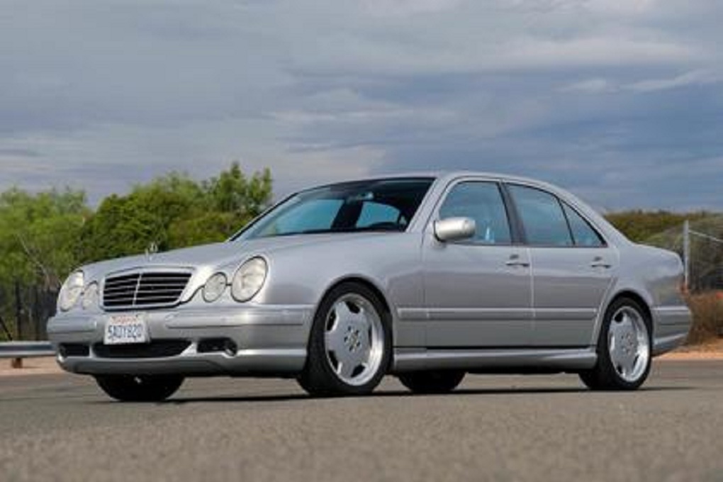 最强的amg四门跑车,最强amg四缸机