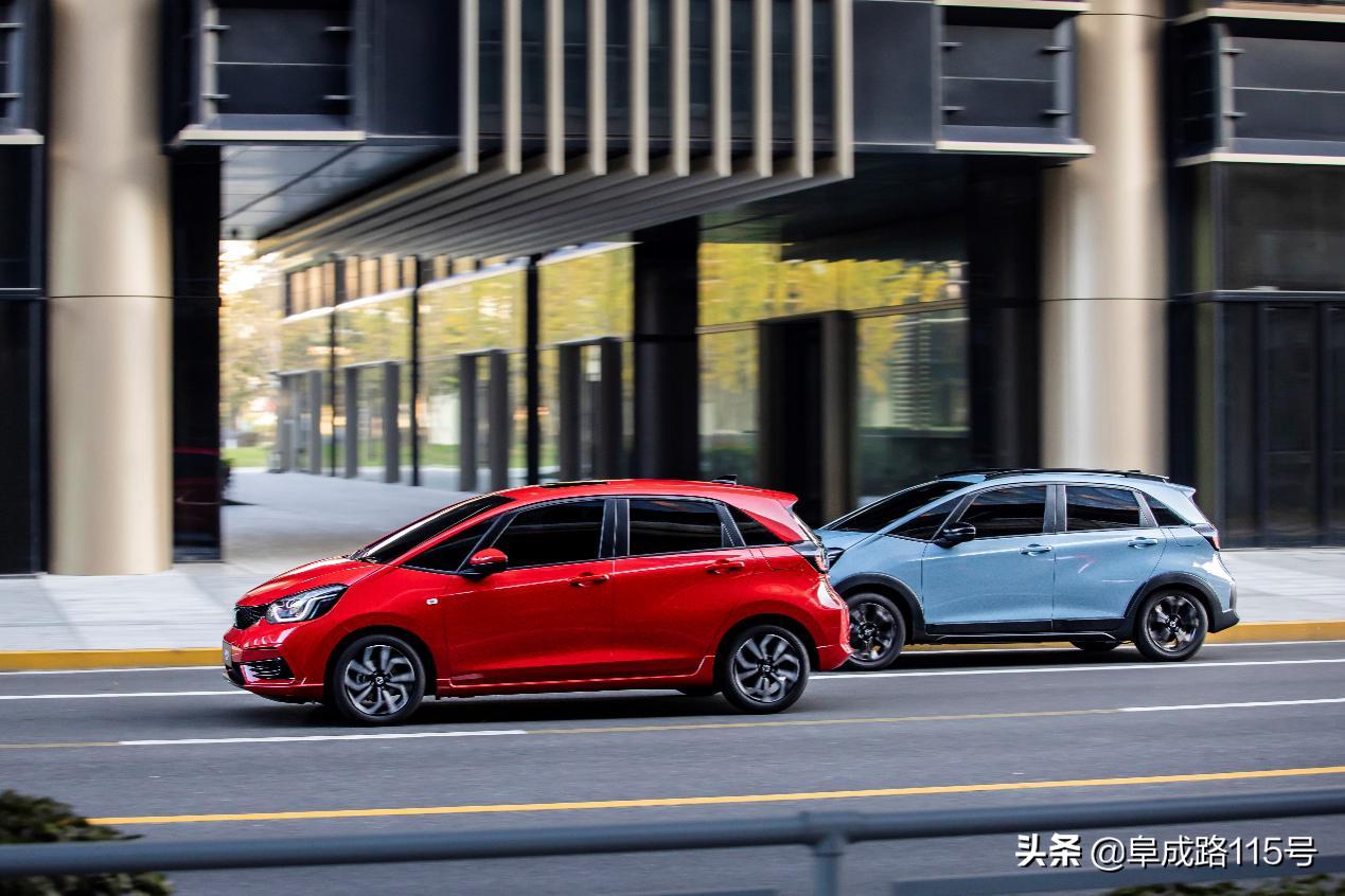 全系标配led车灯灯组,来福酱心动版裸车九万贵吗