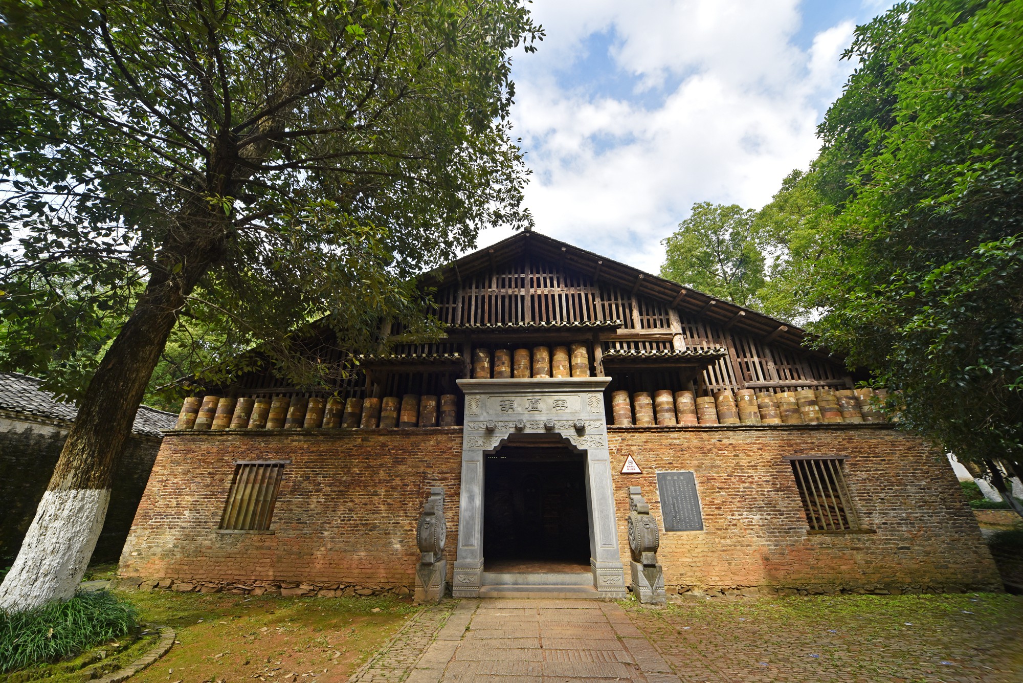 景德镇近代瓷器发展,千年瓷都景德镇有哪些瓷器