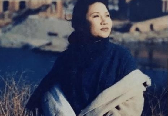 青藏高原李娜原唱哪一年唱的,青藏高原李娜原唱现状