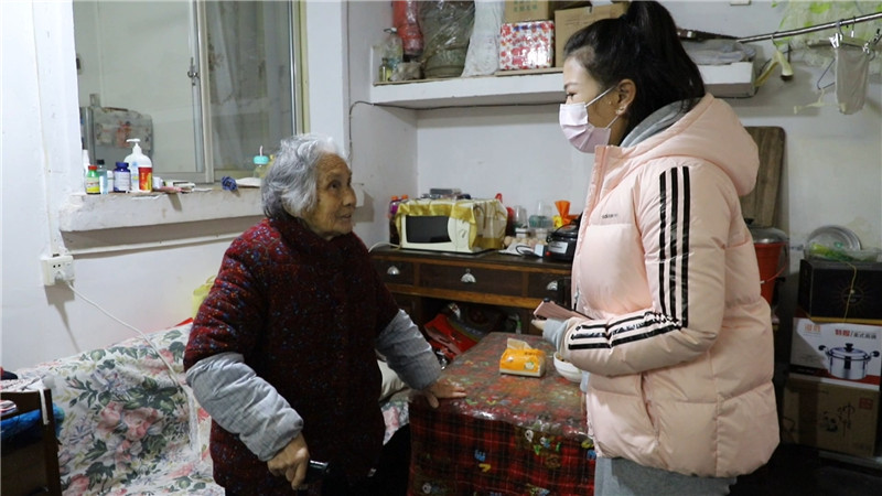 疫情期间一线群众抗击疫情,疫情防控依靠群众