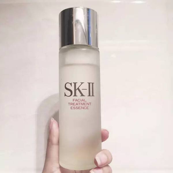 神仙水和清莹露的区别,sk2神仙水与清莹露正确用法及顺序