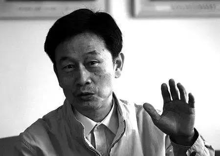 周啸天诗词全集,周啸天咏鸡诗全文