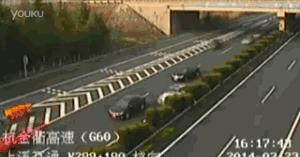 大货车倒车注意什么,货车倒车怎么避免事故