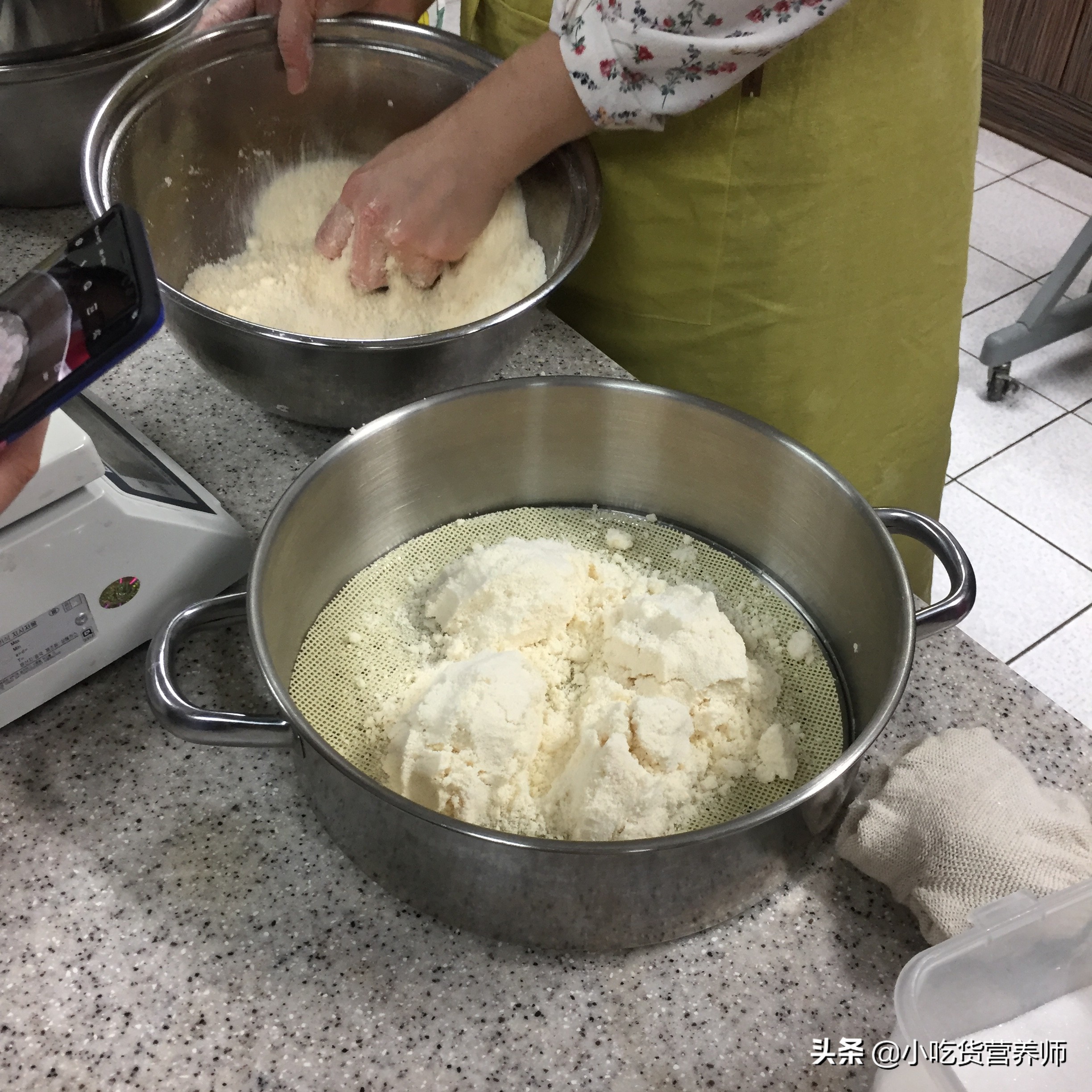 韩式打糕巧克力豆夹心糯米糕,打糕的做法视频不用黄豆粉