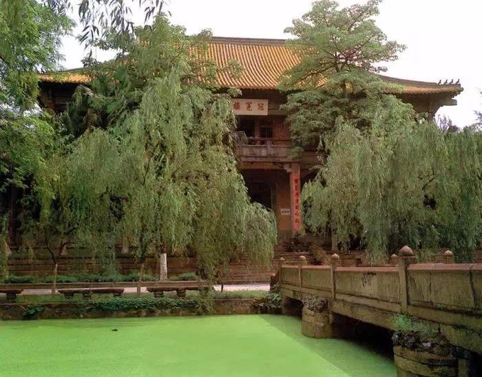 广州最美中学是哪间？这一所你一定服气！