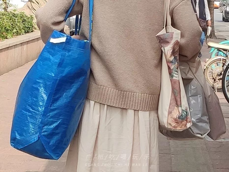 广州十三行今年衣服,广州十三行哪里拿服装最便宜