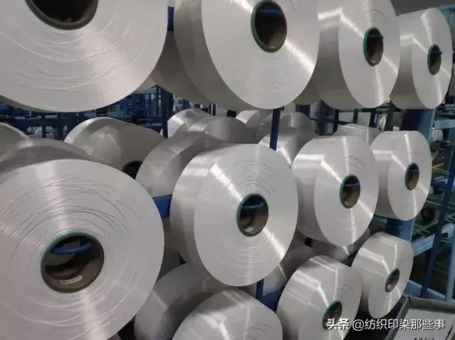 迪卡侬和阿迪耐克,再生聚酯纤维阿迪耐克