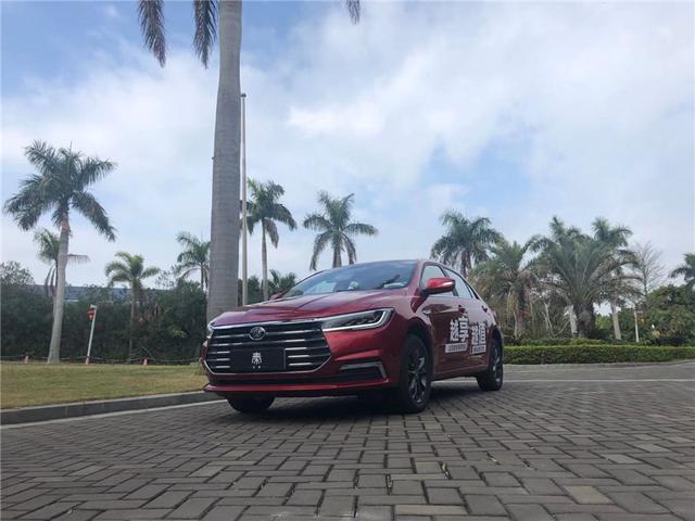 比亚迪秦新款7.98万燃油,比亚迪秦6.98万油耗