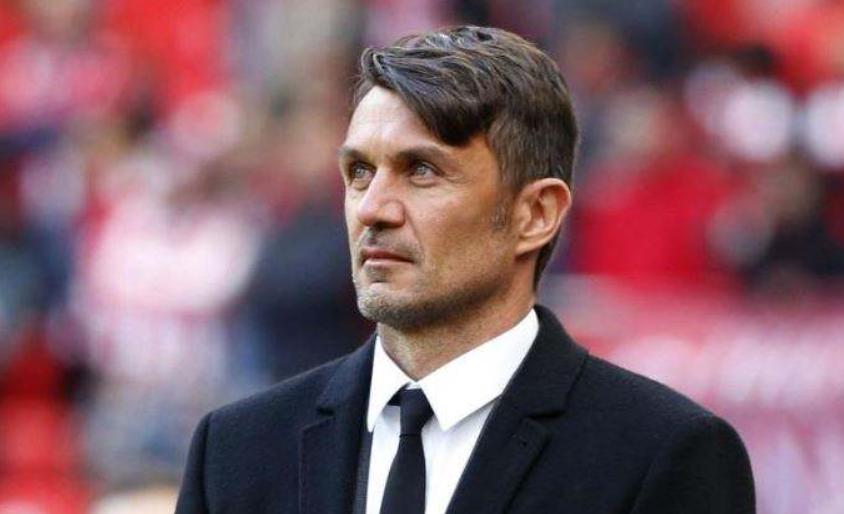 天下足球ac米兰夺意甲冠军,天下足球ac米兰夺冠历程