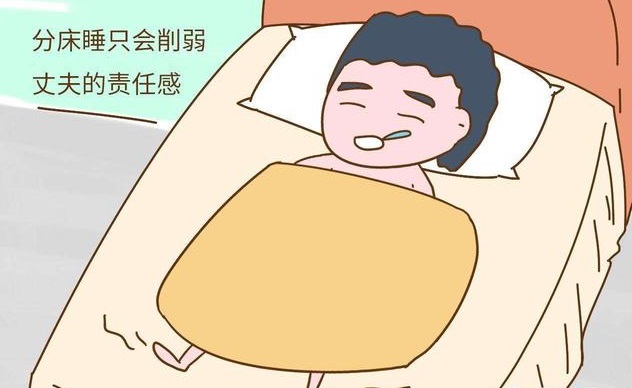 宝爸睡觉压坏宝宝新闻,爸爸睡觉不小心压到宝宝