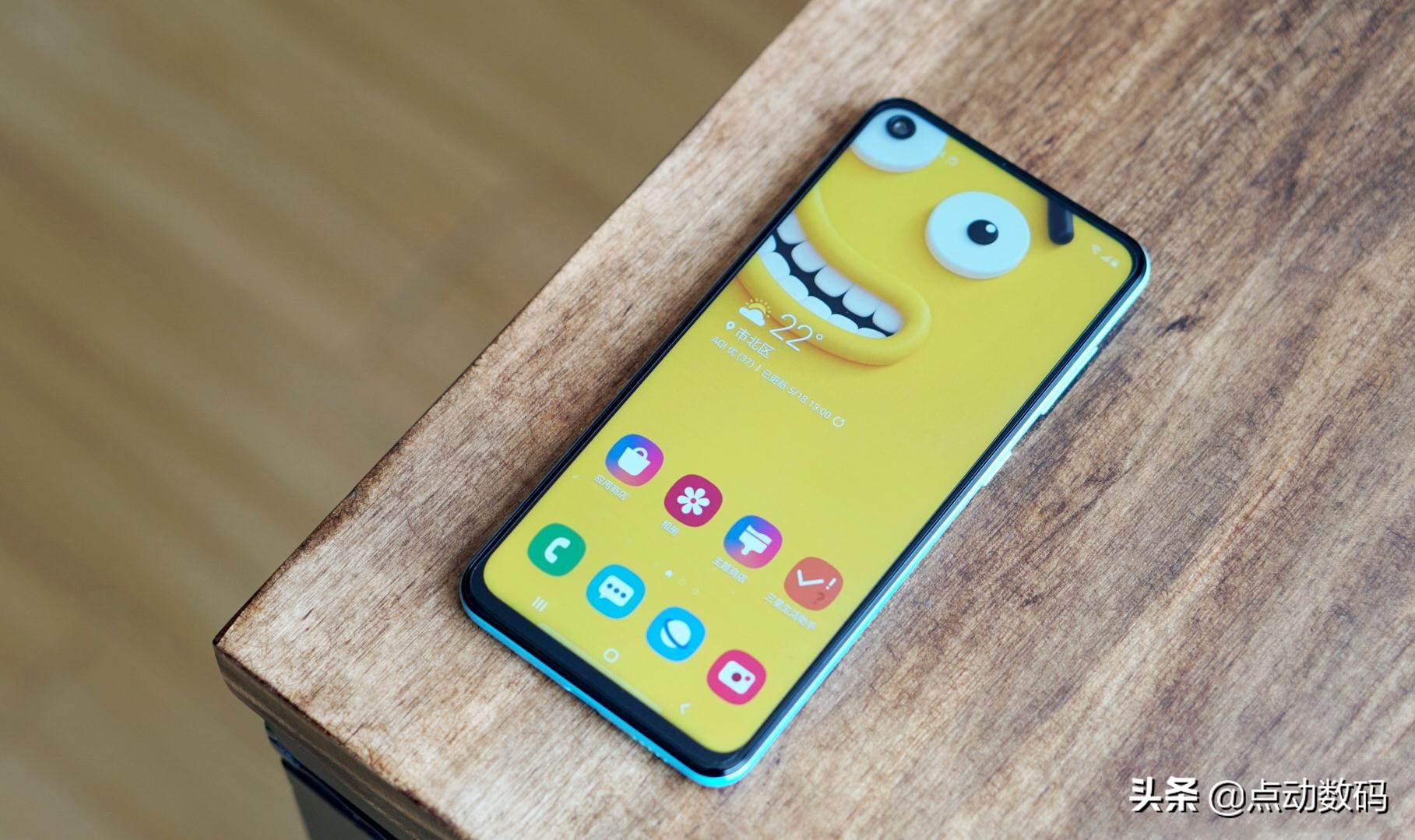 三星华为旗舰千元机,三星和华为哪款值得买