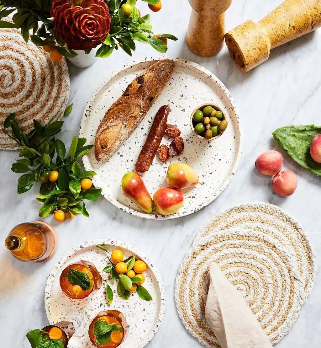 一家匠心别具的新潮家居买手店,她打造了一家美如画的家居买手店