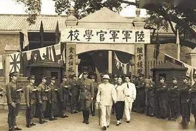 渡江战役前国民党势力,渡江战役炮轰队友