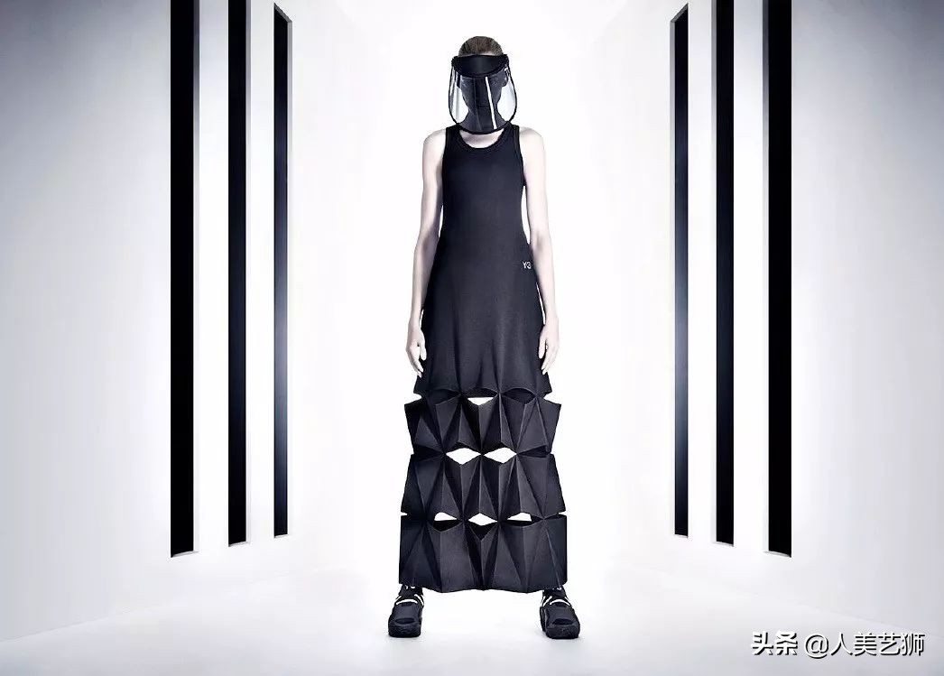 山本耀司是阿迪达斯的吗,山本耀司阿迪达斯合作鞋