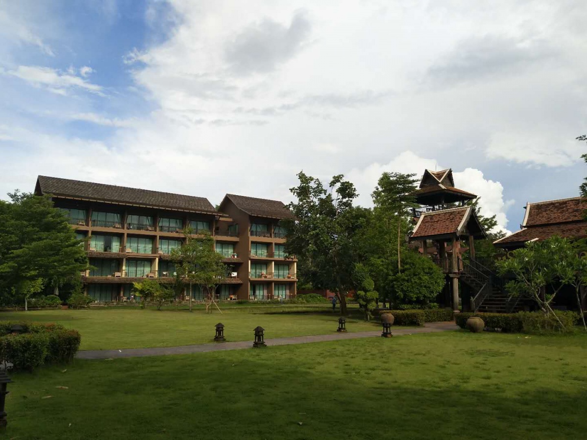 泰国清迈东方文华酒店,清迈夜市动物园附近酒店