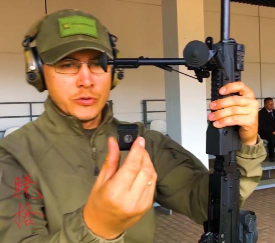 ak12枪械解析,科技以换壳为主