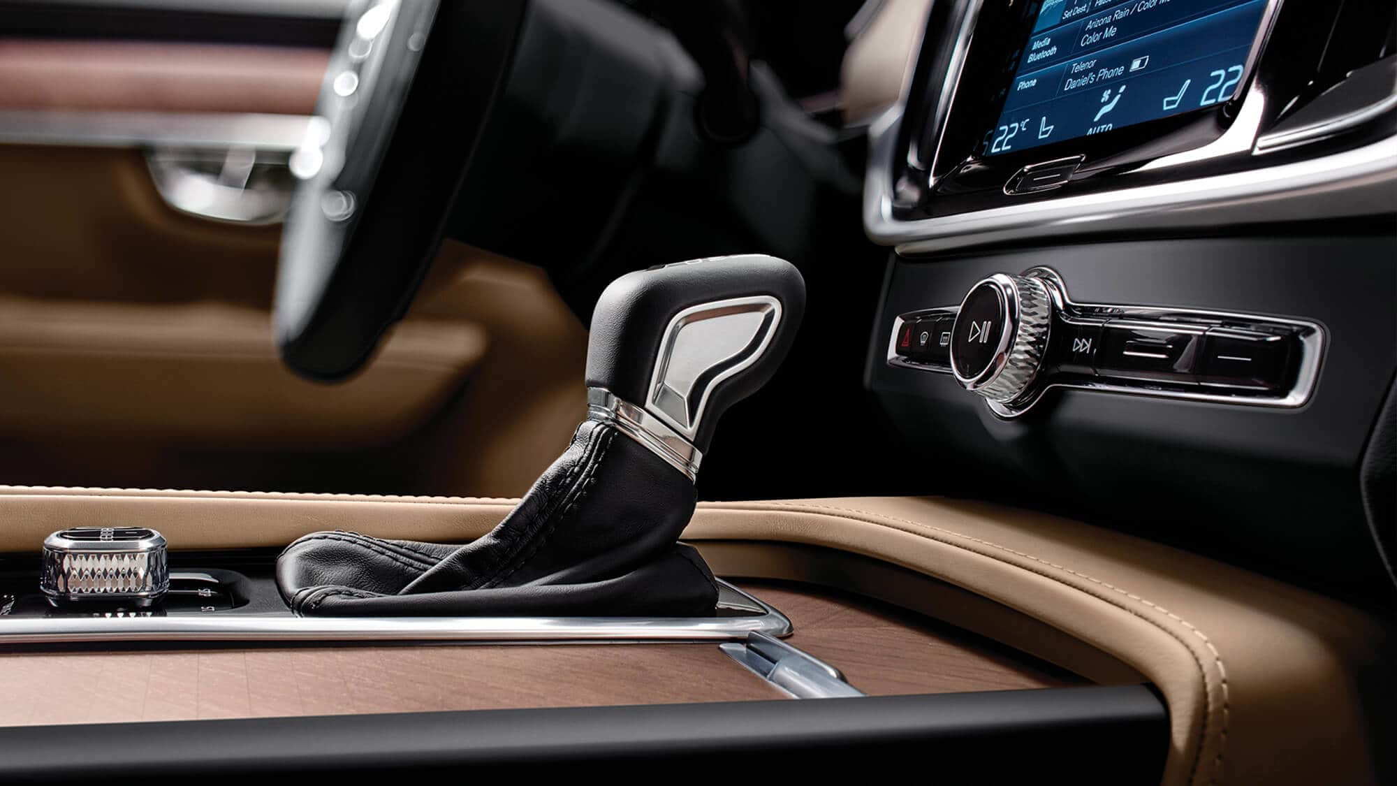 沃尔沃s90性价比,q5和沃尔沃s90哪个性价比高