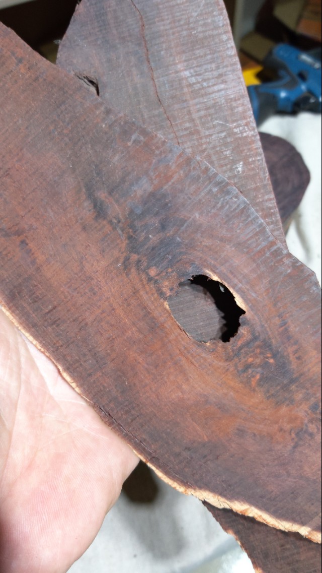 小叶紫檀手串开裂了怎么办,小叶紫檀手串开裂怎么修复