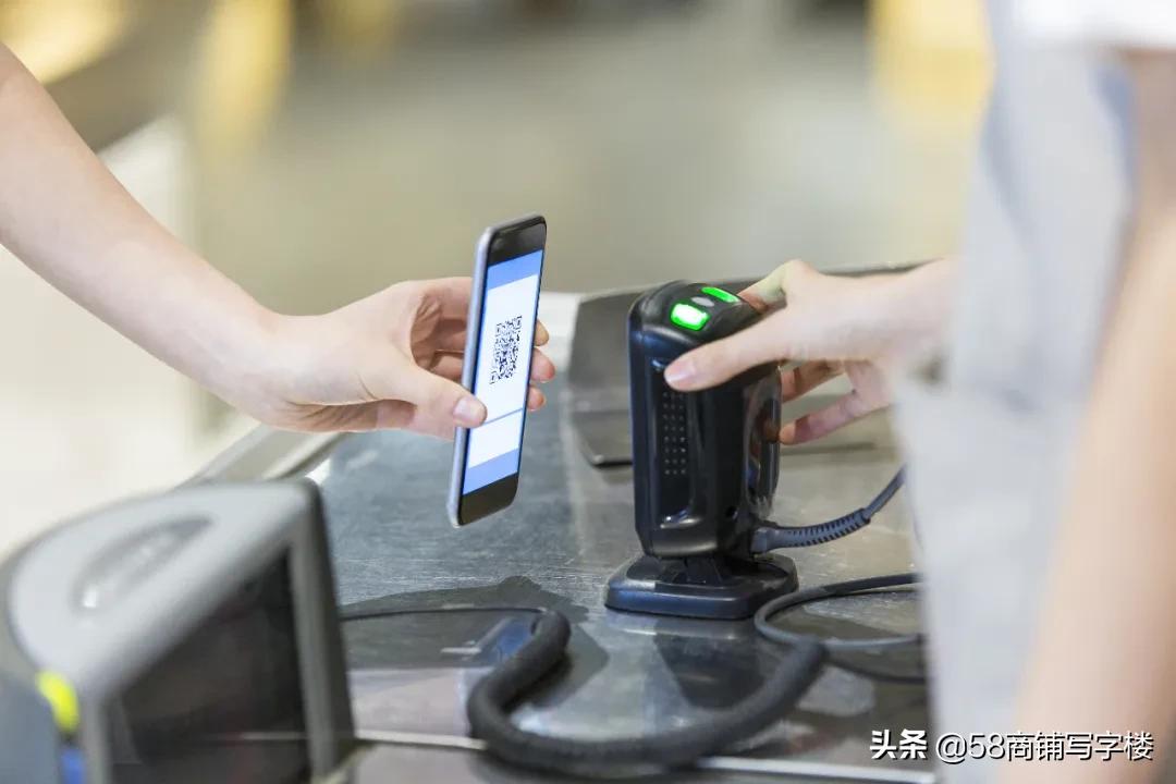 24小时无人便利店全是机器人,便利店24小时无人机器人