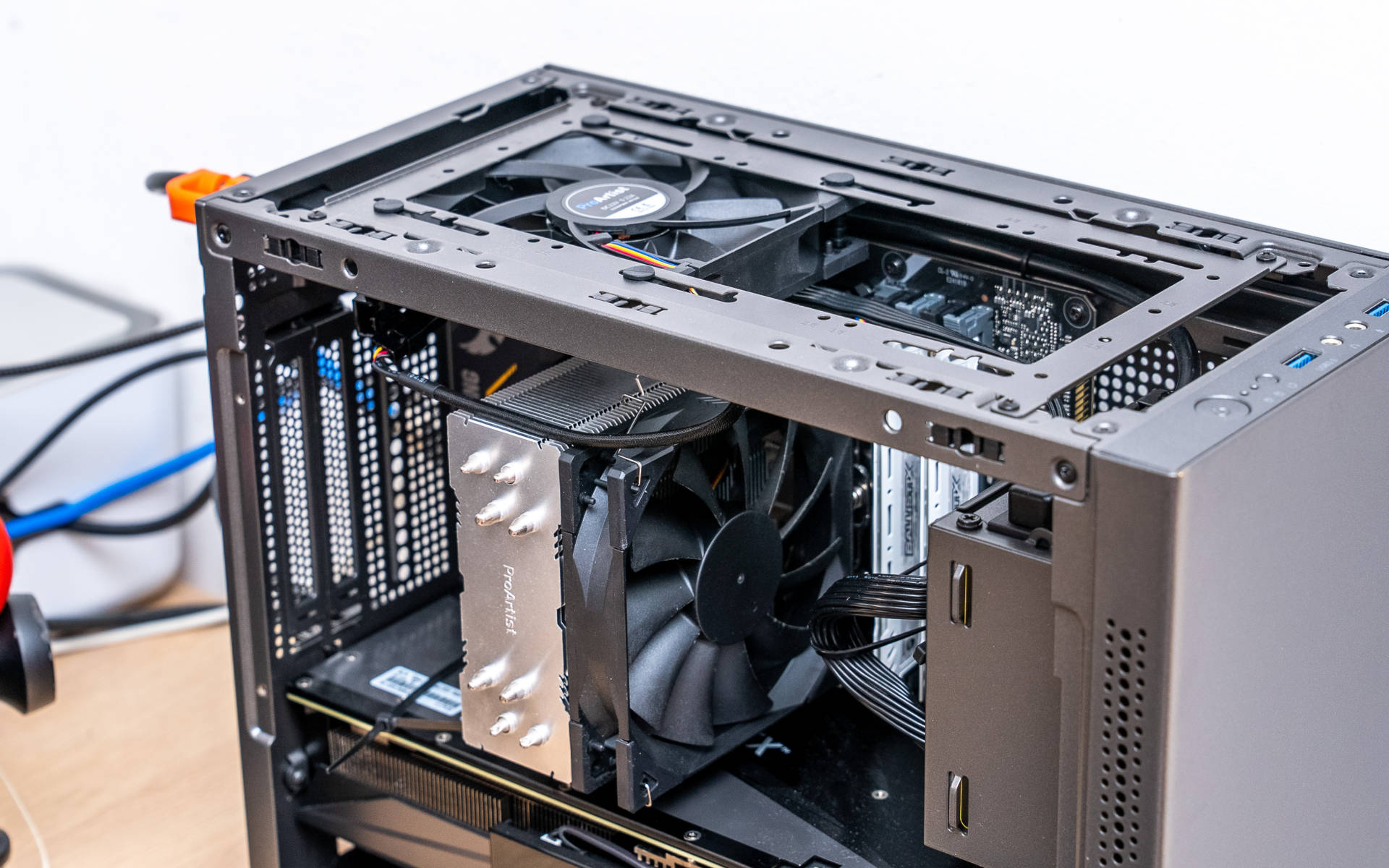 先马趣造机箱装机示例,先马趣造小机箱推荐高颜值