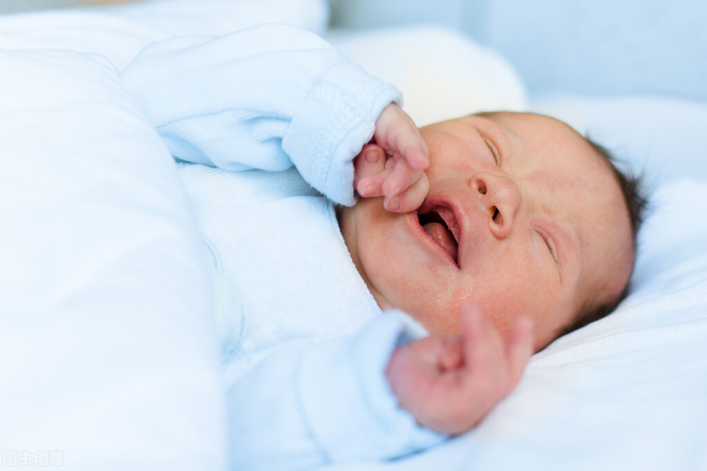 儿童鸡胸如何矫正,小孩鸡胸缺钙