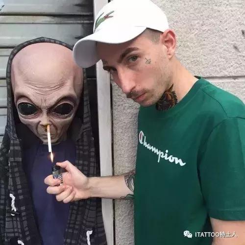 父母为什么不接受纹身,为什么父母都反对儿女纹身