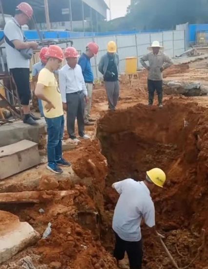 专业ppt设计师手把手教你做ppt,学做ppt初学者用哪个电脑