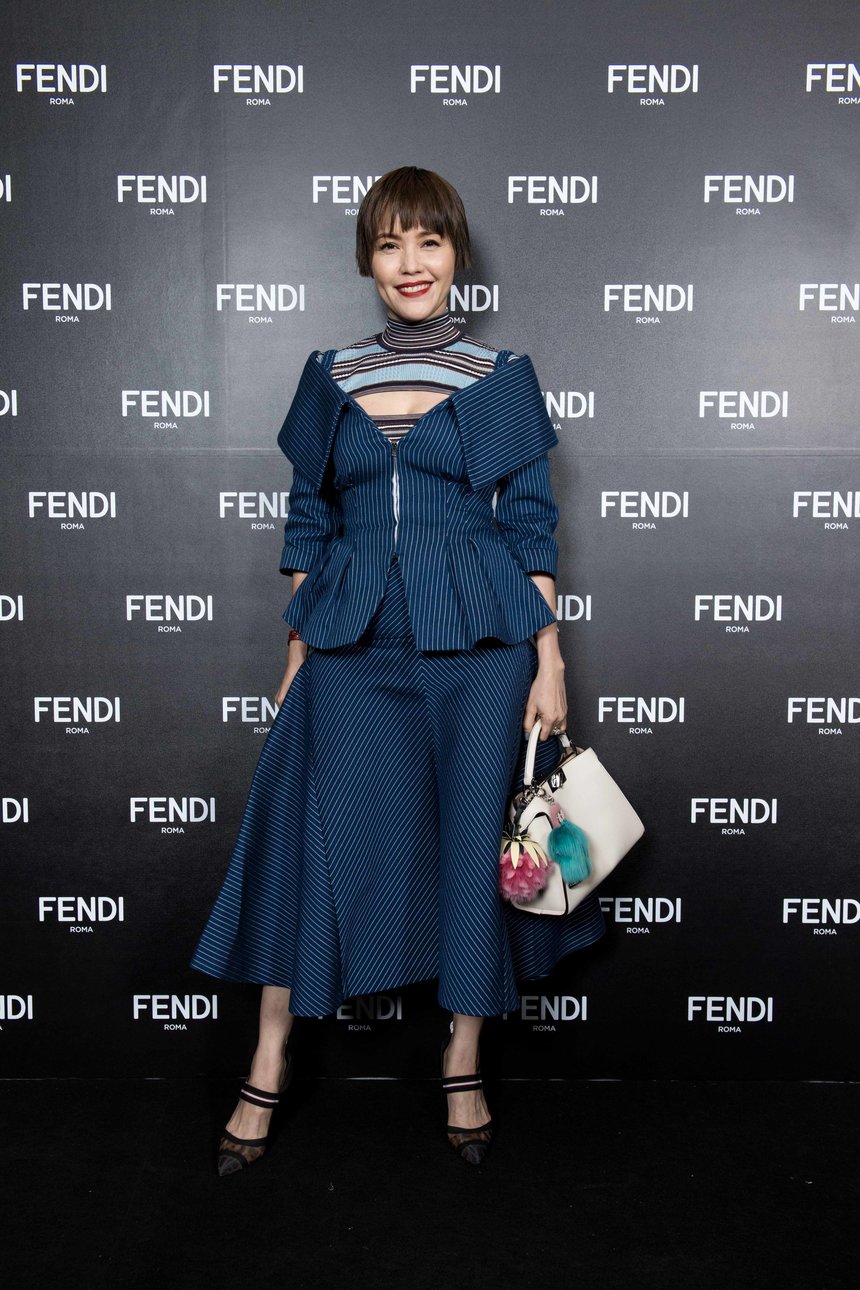 三面夏娃新加坡电视剧女主,三面夏娃新加坡