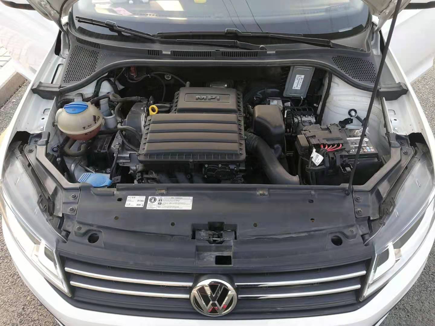 经济耐用省油的车桑塔纳,一万公里的新桑塔纳的优缺点