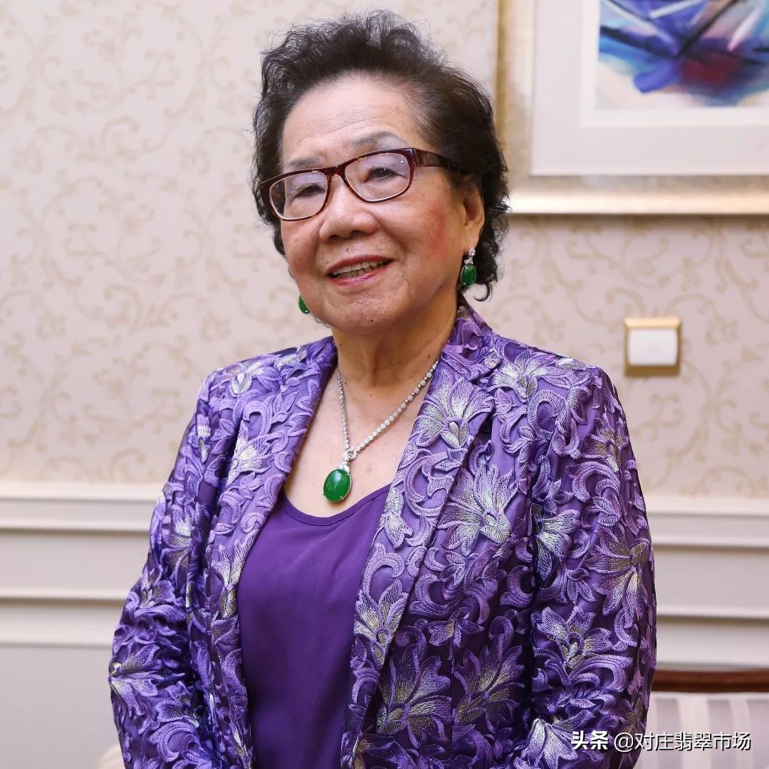 3000元翡翠无事牌,4000块钱无事牌