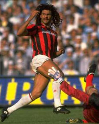 记忆中的一头飘逸长辫,满场狂奔难觅代表留恋—古利特